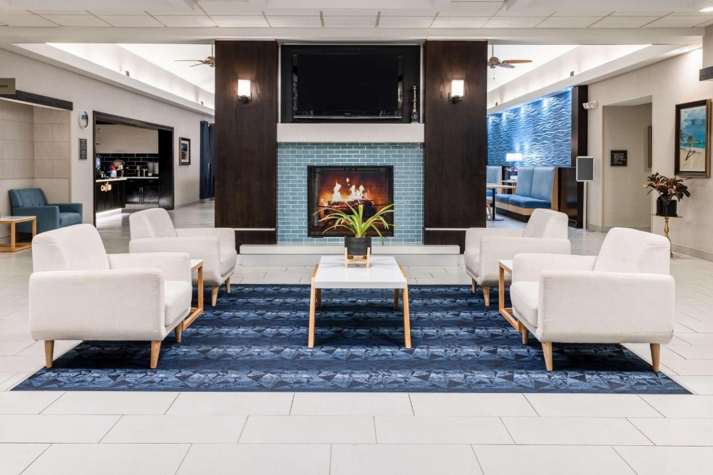 Homewood Suites By Hilton Rochester/Greece, NY